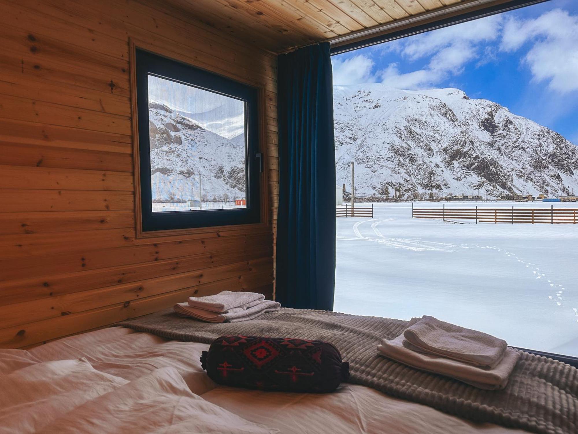 Вілла Wildwood Kazbegi Екстер'єр фото