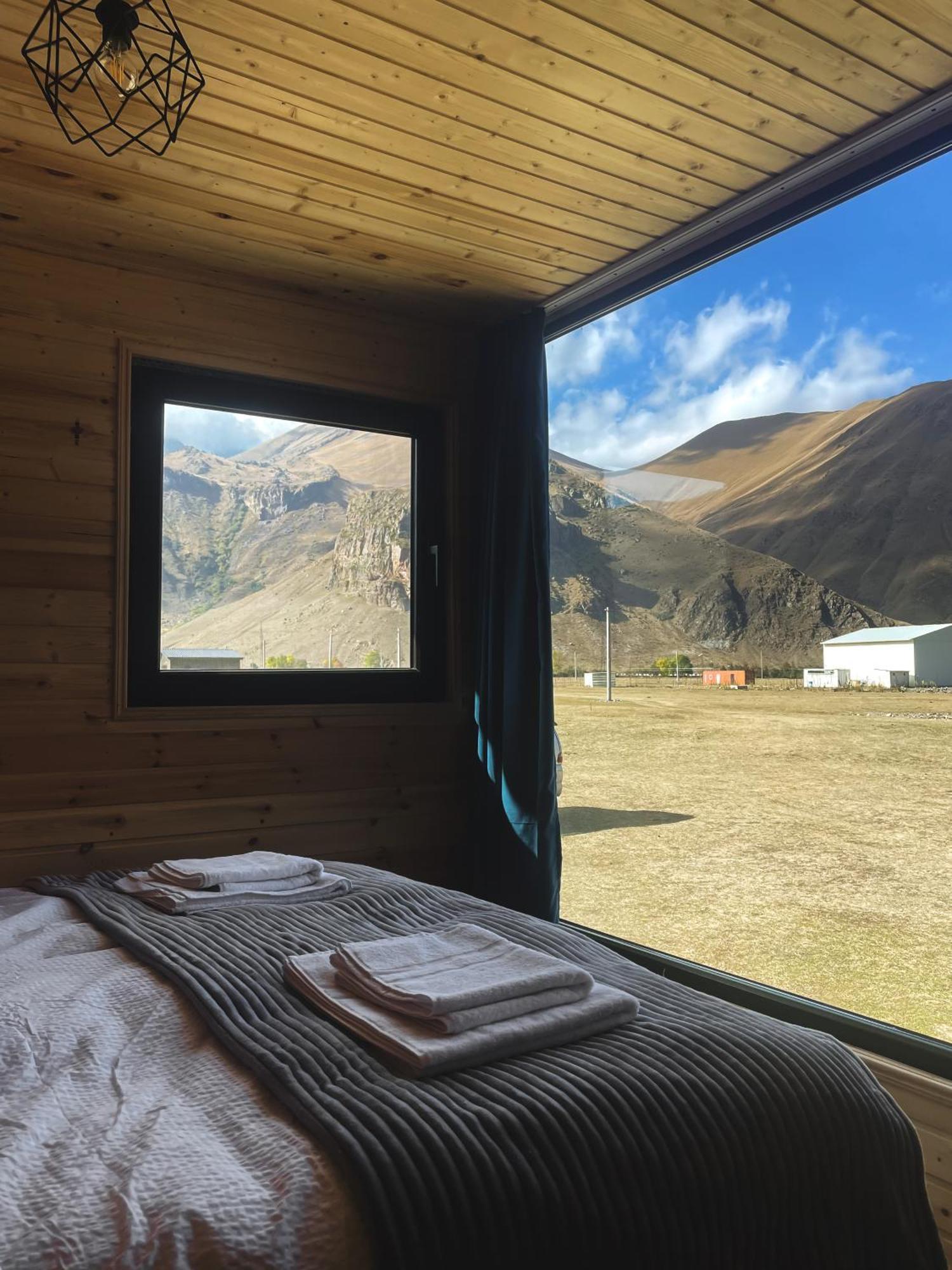 Вілла Wildwood Kazbegi Екстер'єр фото